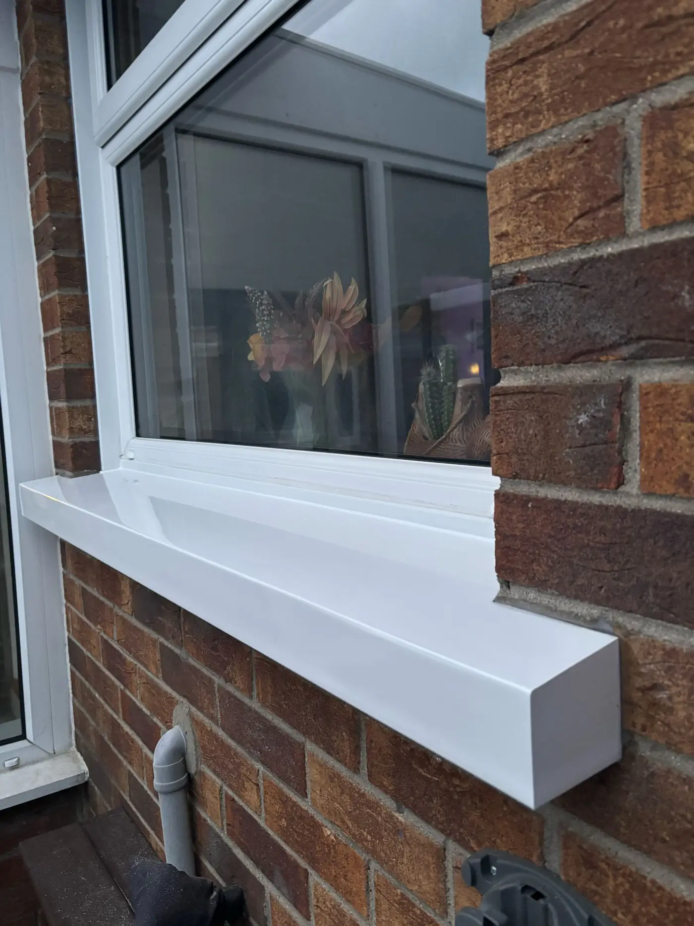 Gloss White